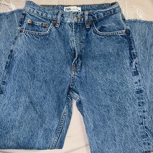 Zara Jeans